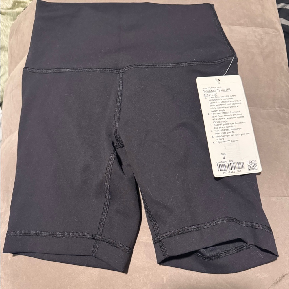 lululemon athletica Black Bike Shorts wunder train HR 6” size 4